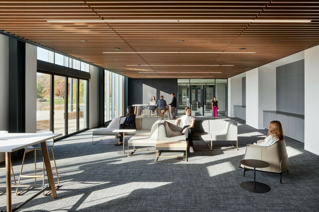 Oaks on Grand – Substance Architecture