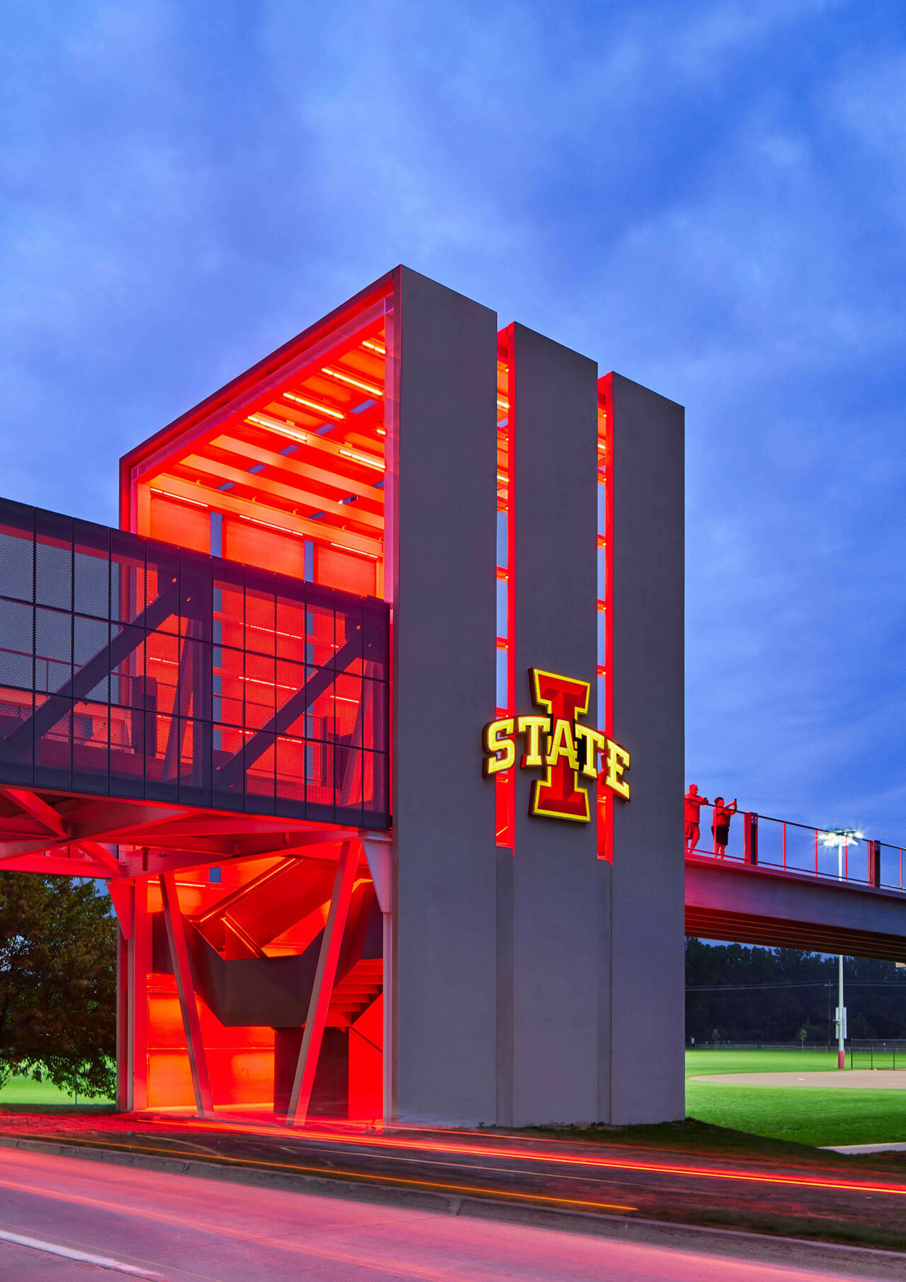 Iowa State University East Gateway Pedestrian Bridge – Substance Architecture