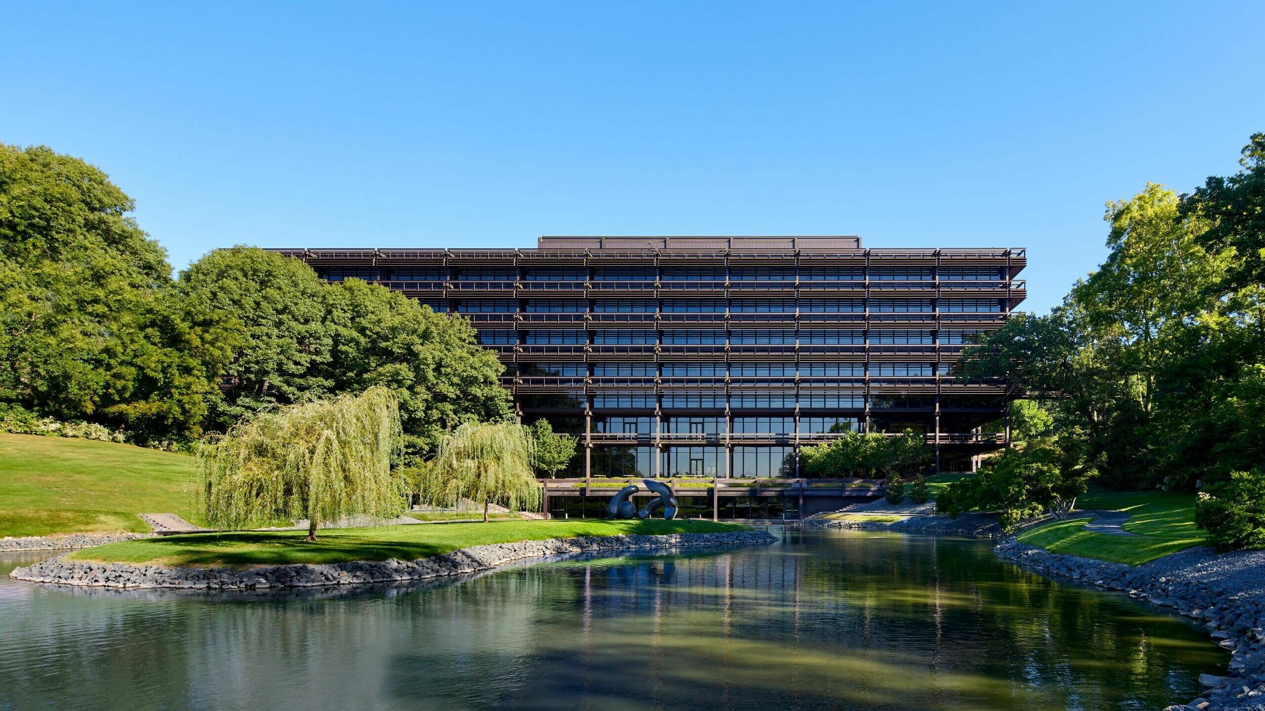 Fortune 100 Corporate Client World Headquarters Renovation and Modernization – Substance Architecture